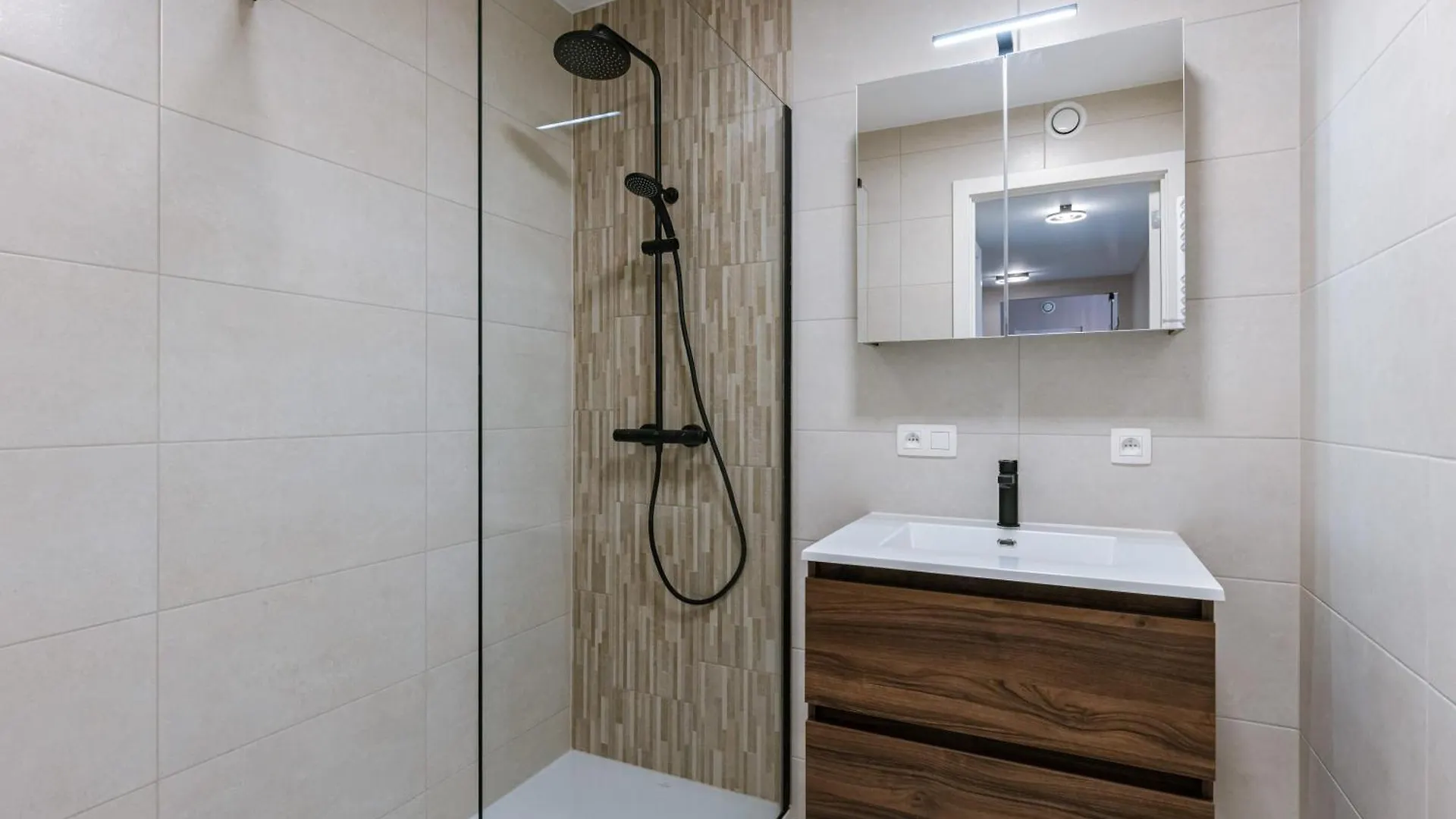 Huswell - Luxury Apt With Views On The Golf Course Ostend 0*,