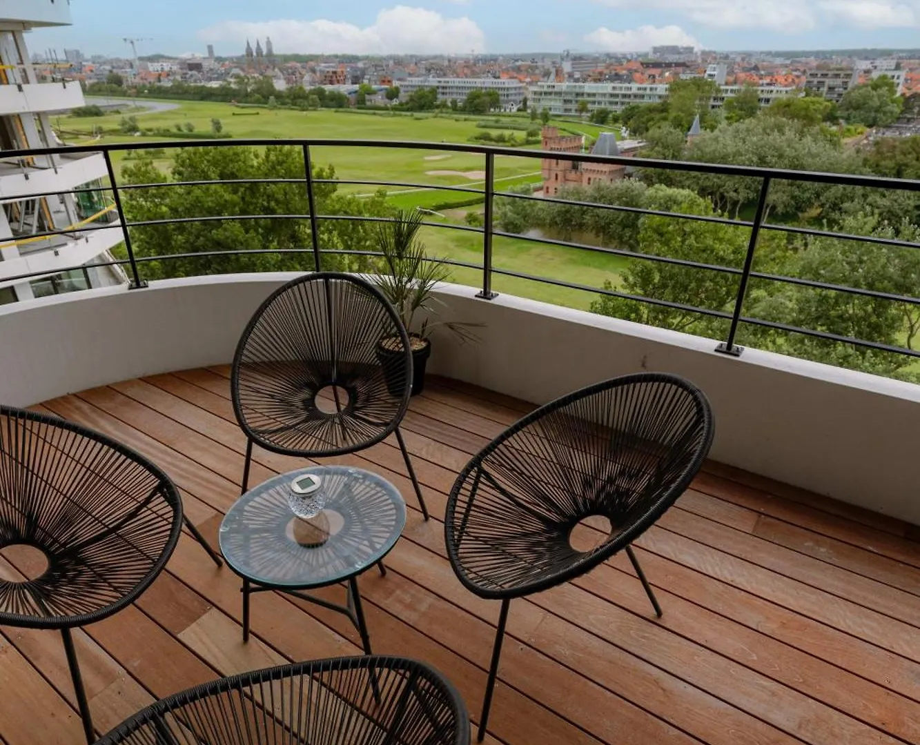 Huswell - Luxury Apt With Views On The Golf Course Ostend 0*,  Belgium