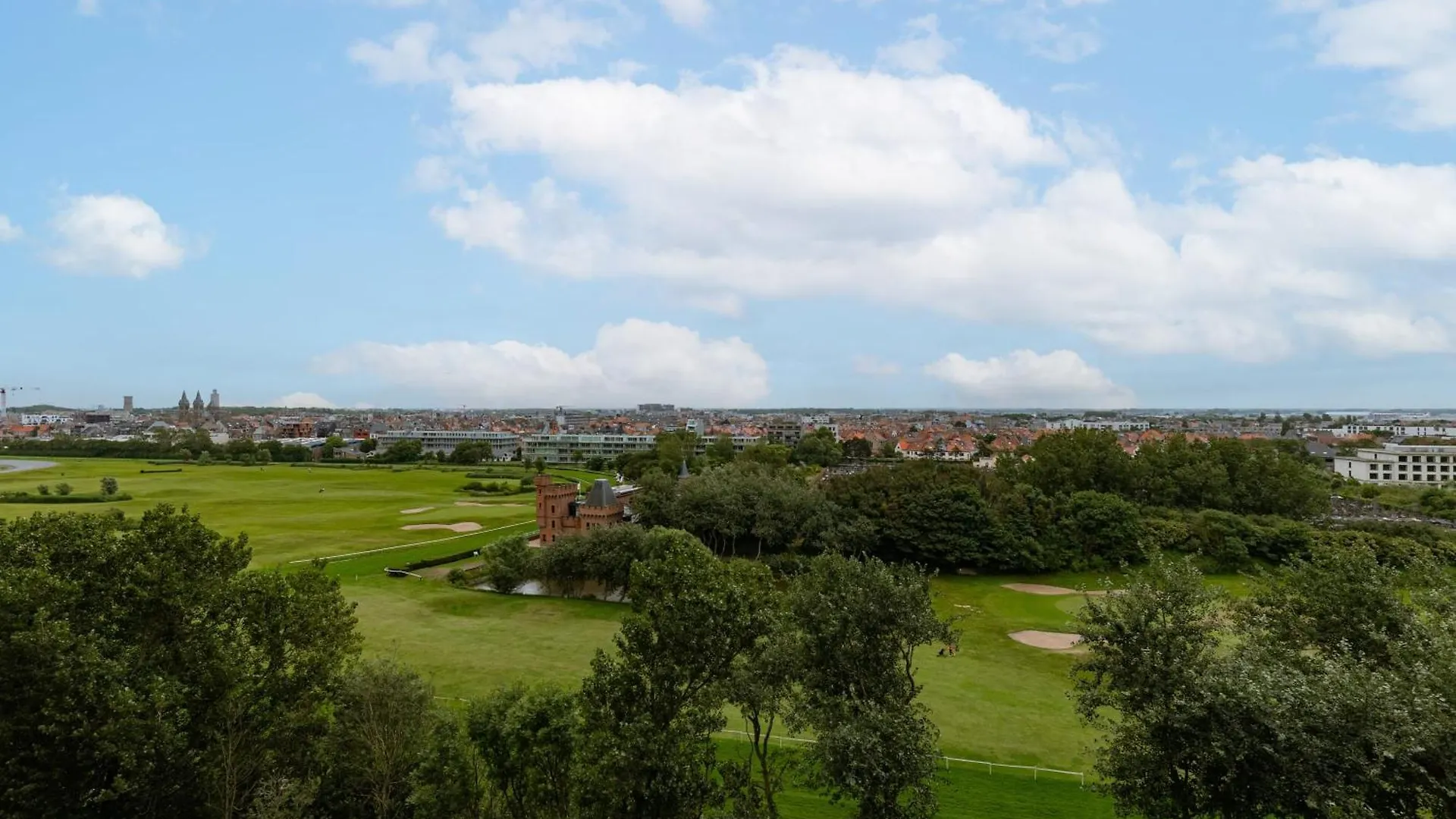 Huswell - Luxury Apt With Views On The Golf Course Ostend