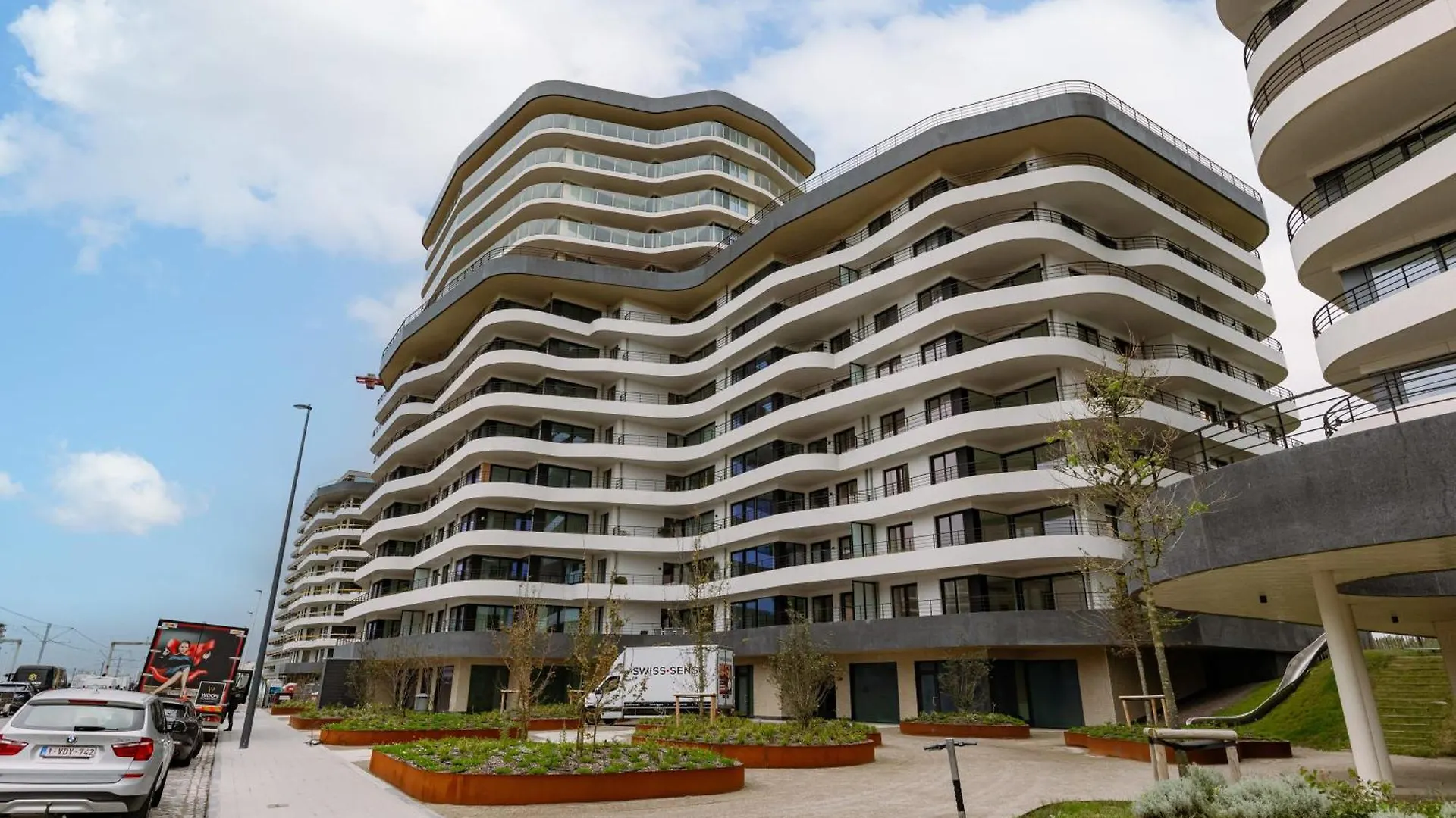 Apartment Huswell - Luxury Apt With Views On The Golf Course Ostend Belgium